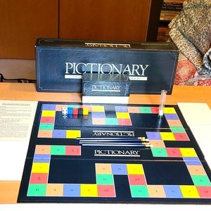 Pictionary First Edition (1985) Vintage
